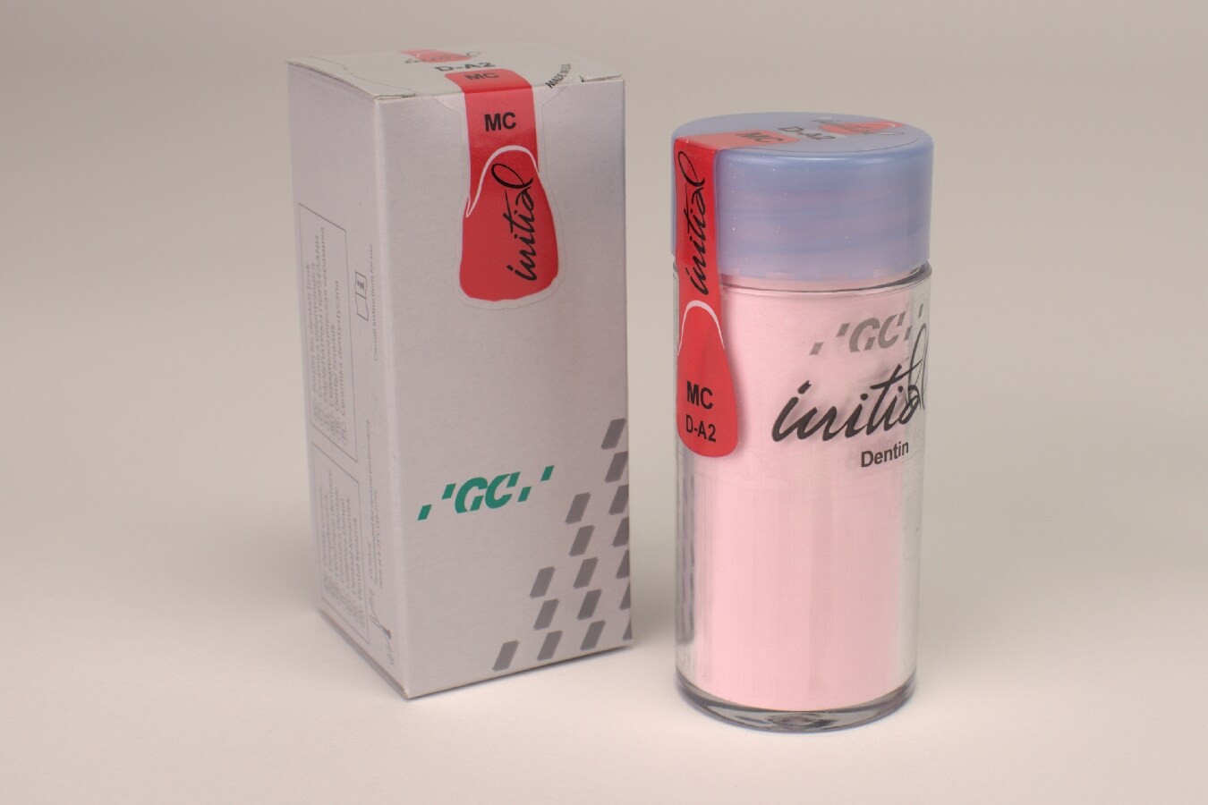 Initial MC Dentin D-A2 50g