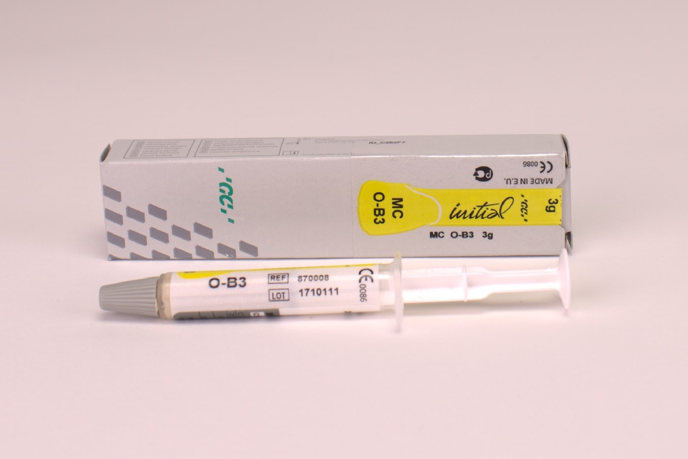 Initial MC Paste opaque O-B3 3g