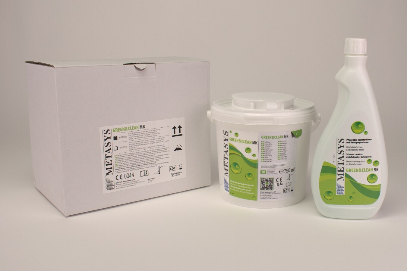 Green&Clean MK box med 70 servetter + flaska