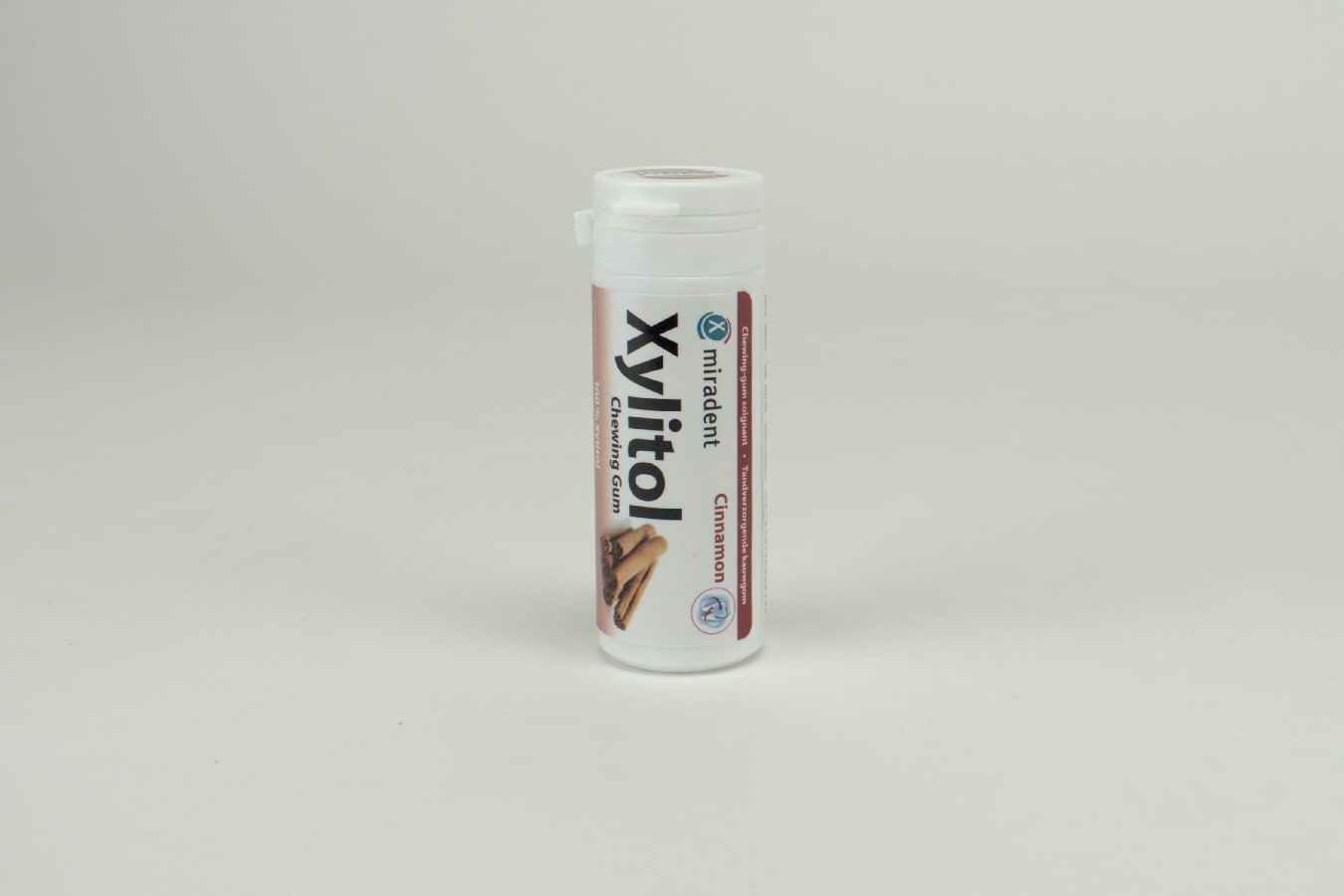 Miradent Xylitol Chewing Gum Cinnamon 30st