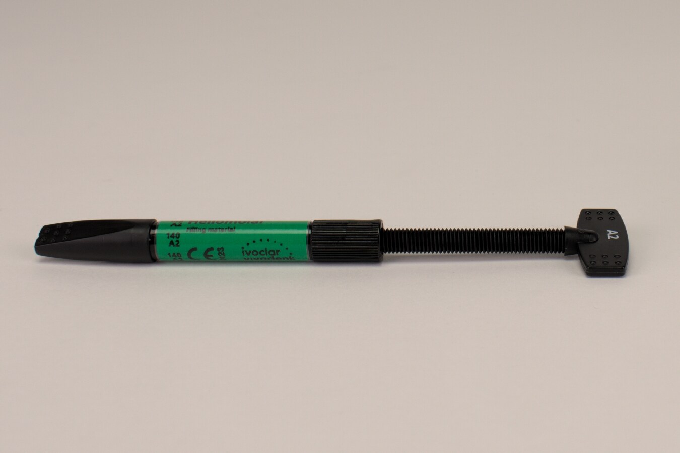 Heliomolar A2/140 spruta 3g