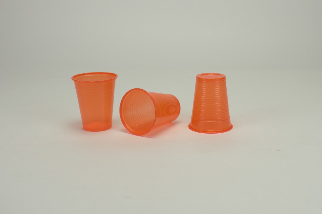Plastbägare Monoart Orange 180ml 3000st