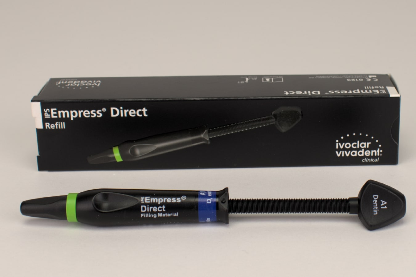 Empress Direct Dentin A1 Spruta 3g